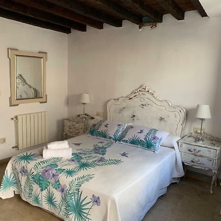 Charming Apartments De Gomerez Гранада Екстер'єр фото